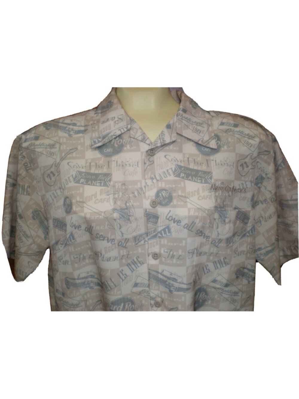 Hard Rock Cafe NEW ORLEANS Shirt Cars Guitars Love All Tan Mens Size Medium